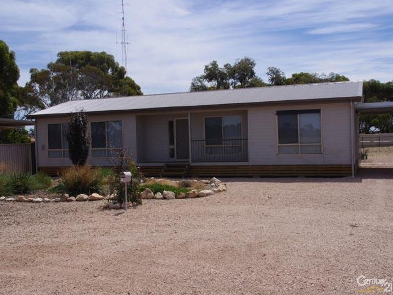 15 Crutchett Road, North Moonta SA 5558