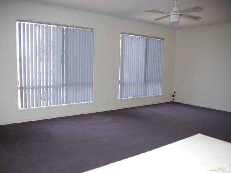 15 Crutchett Road, North Moonta SA 5558