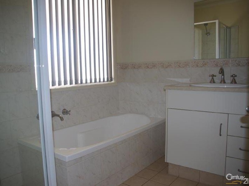 15 Crutchett Road, North Moonta SA 5558