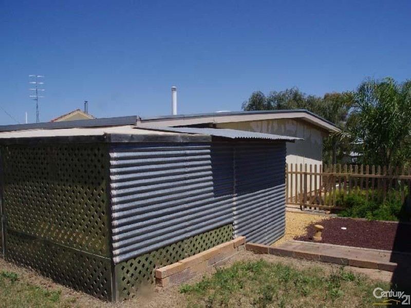 9 Pattison Cres, Moonta Bay SA 5558
