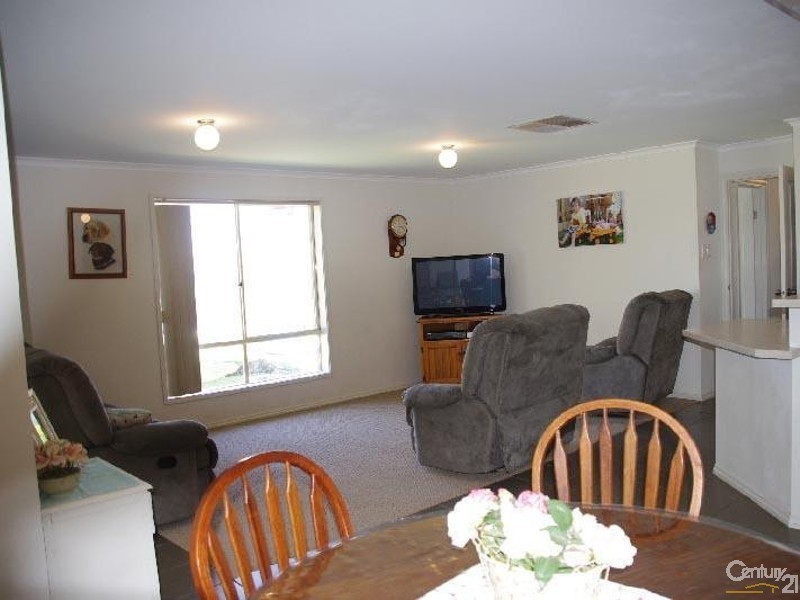 38 Westside Avenue, Moonta Bay SA 5558