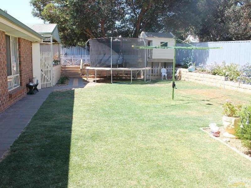 38 Westside Avenue, Moonta Bay SA 5558