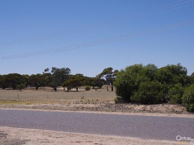 10 Kitto Road, Moonta Bay SA 5558