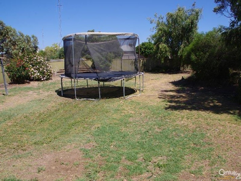 5 Bartlett Street, Moonta Bay SA 5558