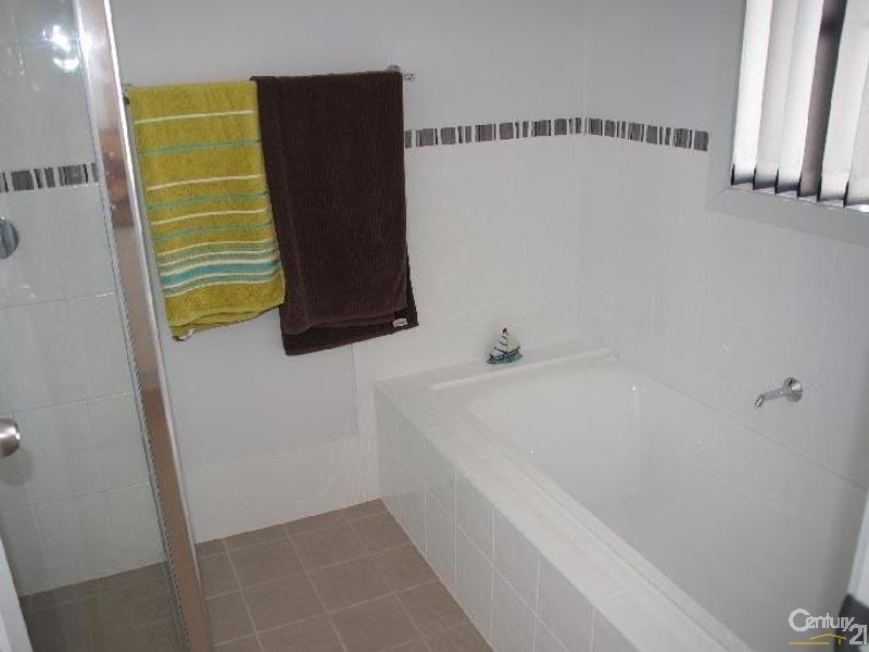 11 Quintrell Street, Moonta Bay SA 5558