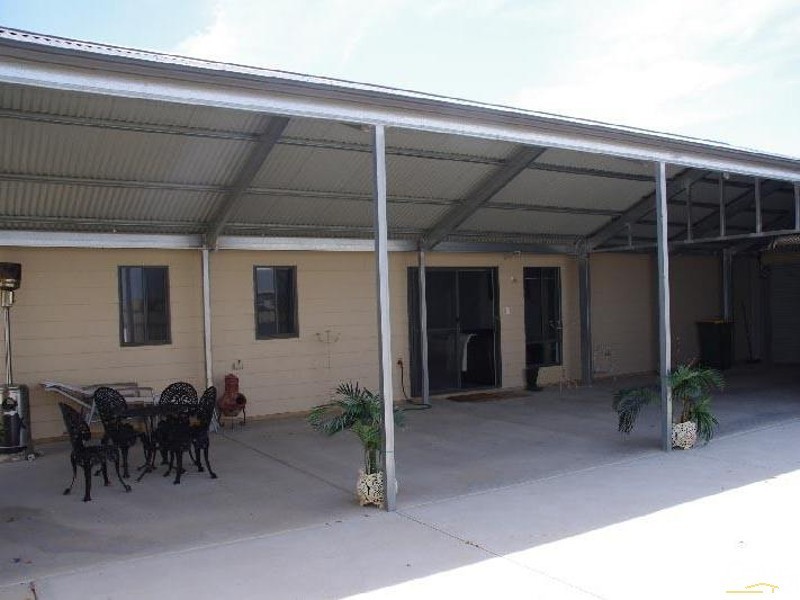 11 Quintrell Street, Moonta Bay SA 5558