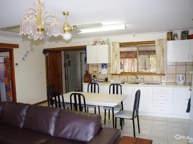 63 Cambridge Street, Moonta Bay SA 5558