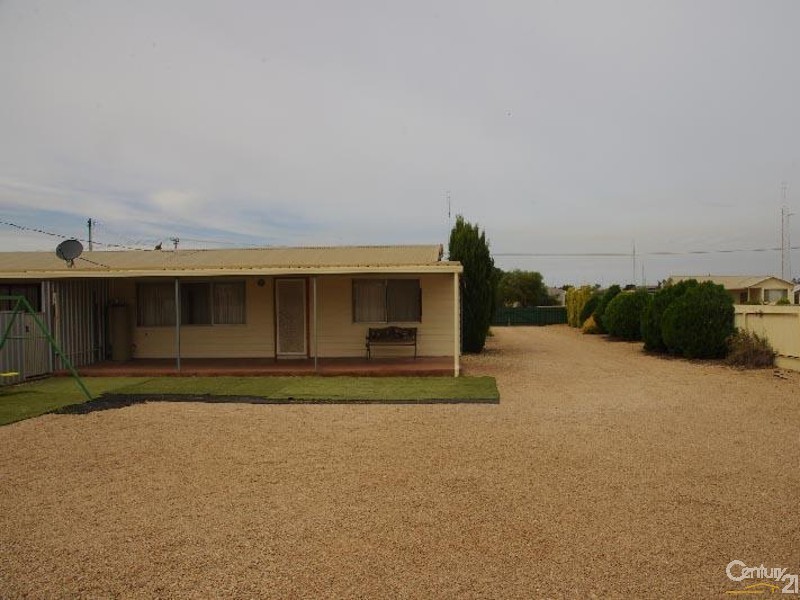 63 Cambridge Street, Moonta Bay SA 5558