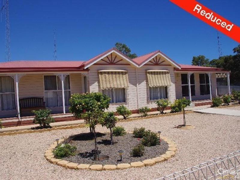 17 Coast Road, Moonta Bay SA 5558