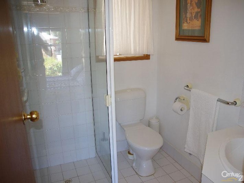 17 Coast Road, Moonta Bay SA 5558