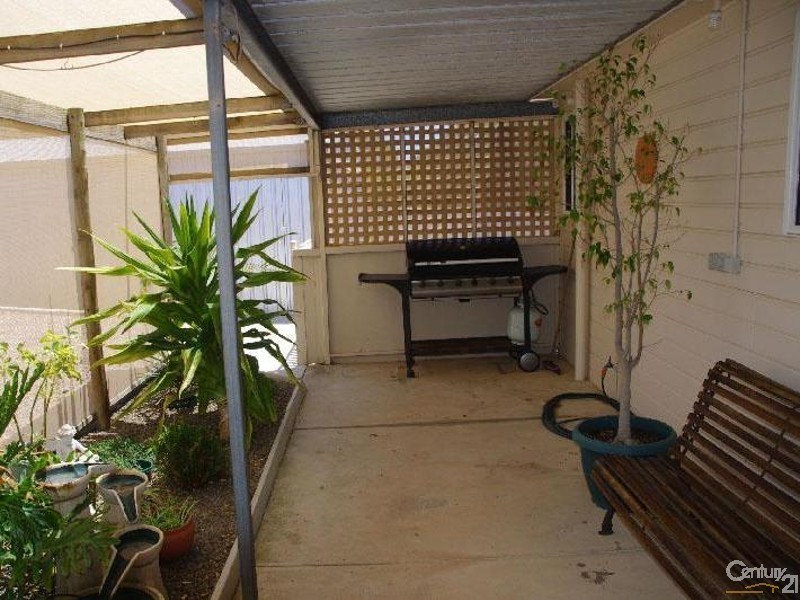 17 Coast Road, Moonta Bay SA 5558