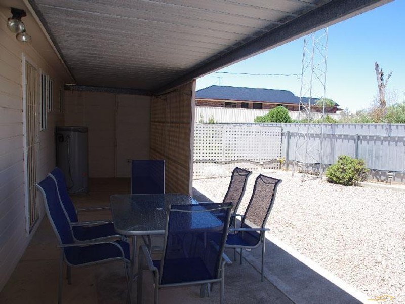 17 Coast Road, Moonta Bay SA 5558