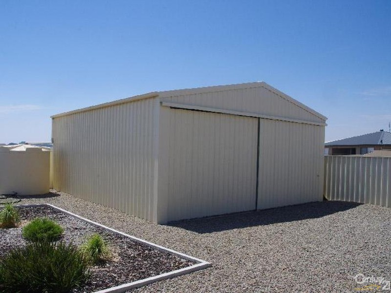 6 Keen Street, Moonta Bay SA 5558