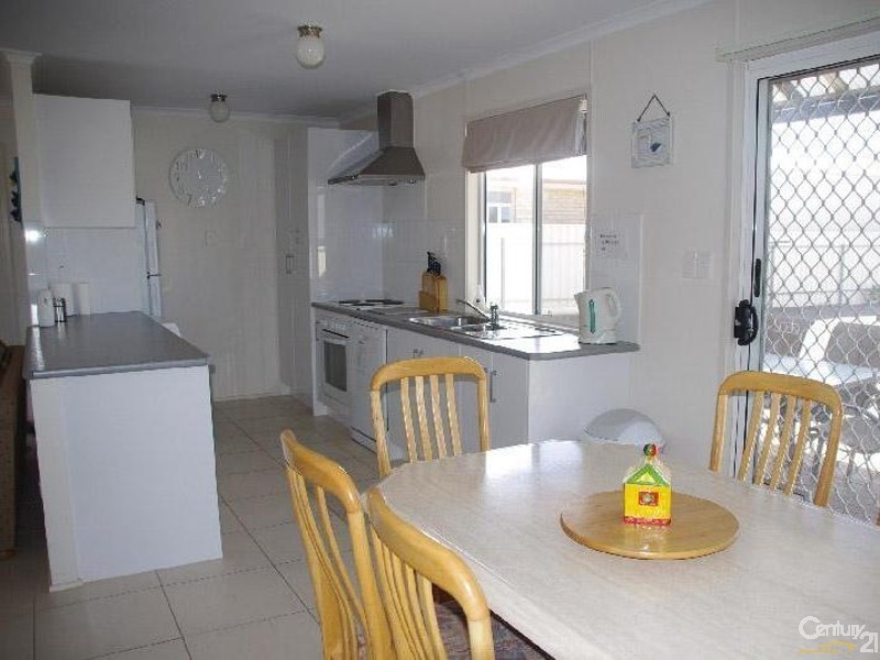 24-26 Stocker Street, Moonta Bay SA 5558