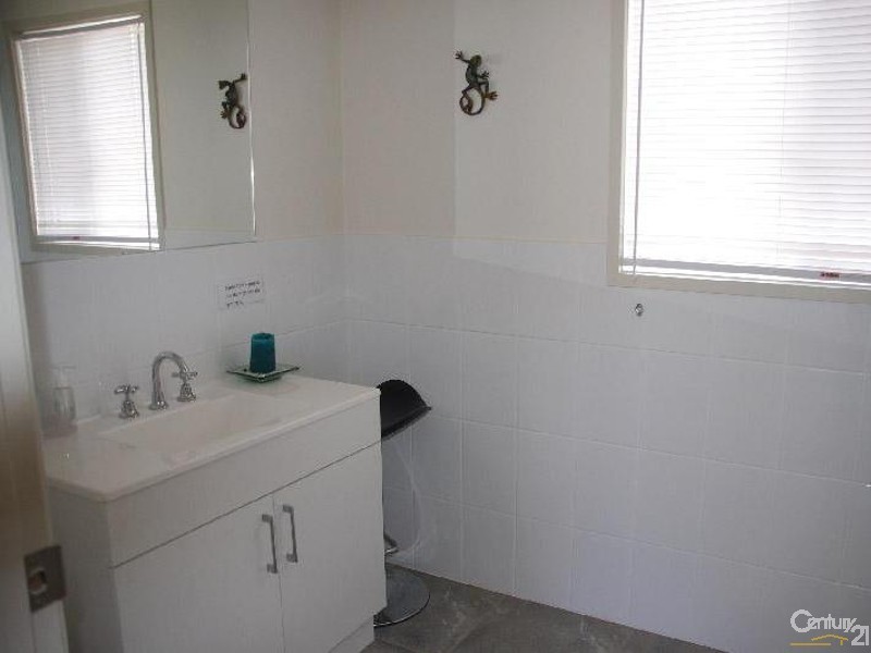 24-26 Stocker Street, Moonta Bay SA 5558