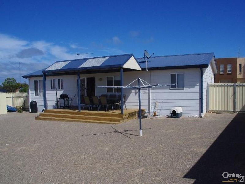 24-26 Stocker Street, Moonta Bay SA 5558