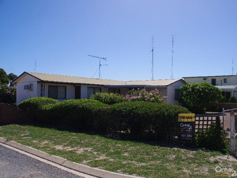 10 Rossiters Road, Moonta Bay SA 5558