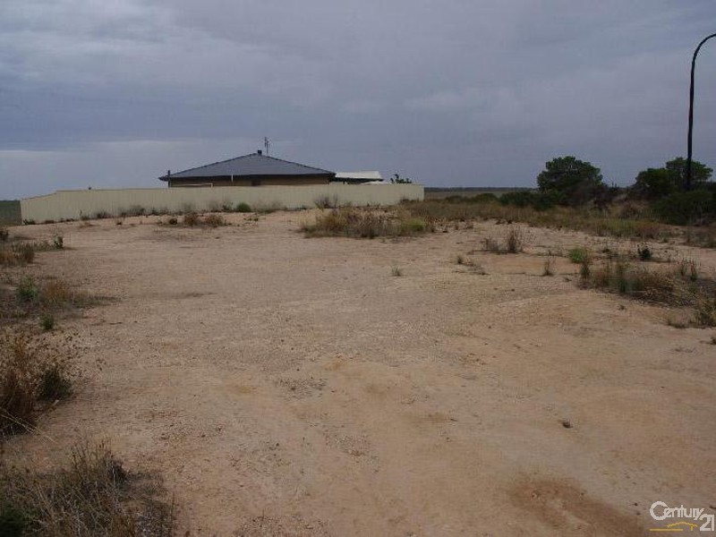 2 Keen Street, Moonta Bay SA 5558