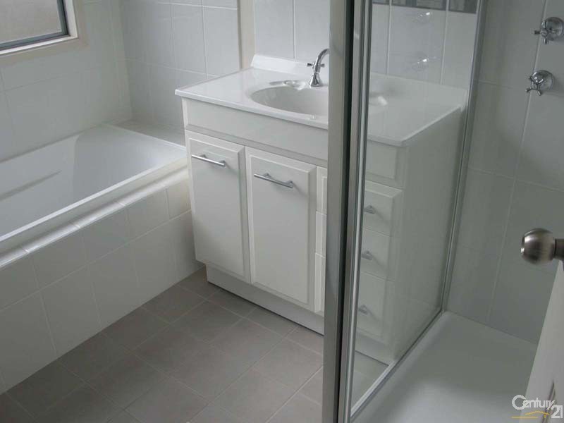 5 Loller Street, Moonta Bay SA 5558