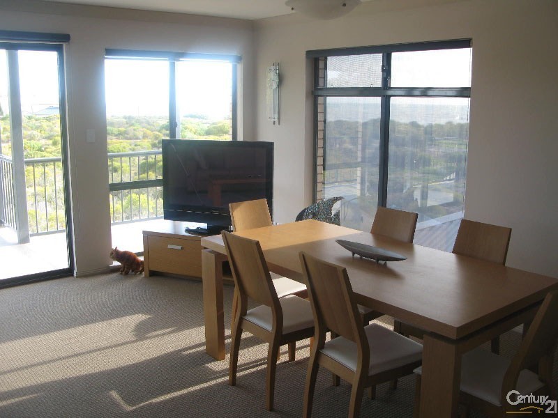 4 Cambridge Street, Moonta Bay SA 5558