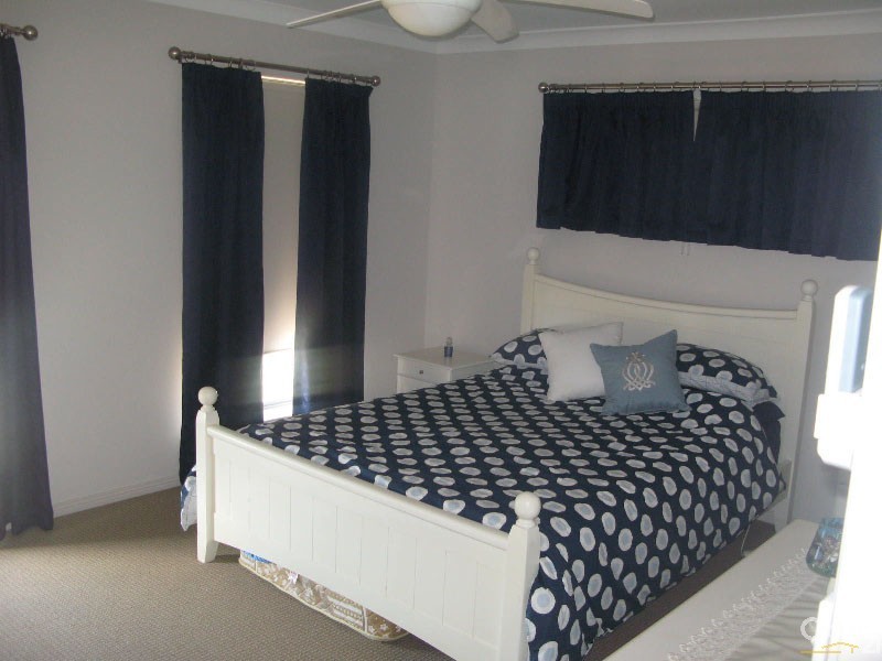 4 Cambridge Street, Moonta Bay SA 5558