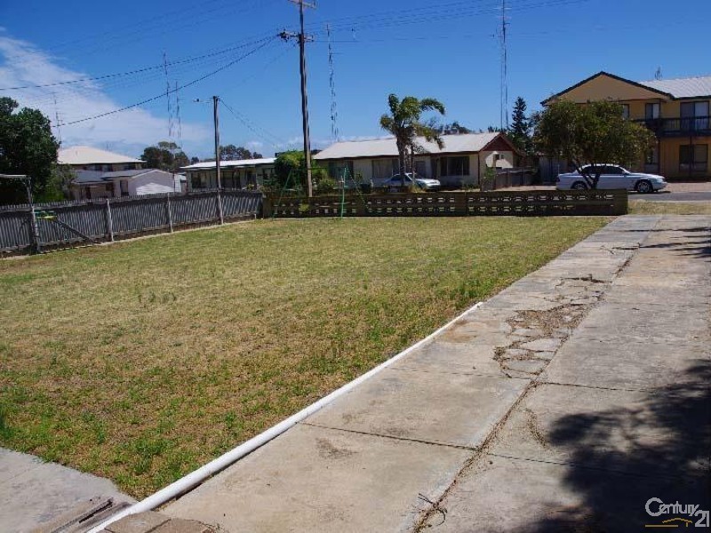 15 Woodforde Drive, Wallaroo SA 5556