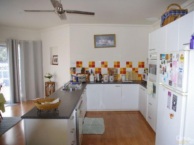 29 Monmouth Street, Moonta Bay SA 5558