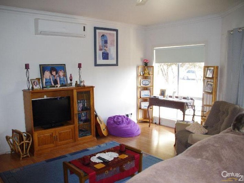 29 Monmouth Street, Moonta Bay SA 5558