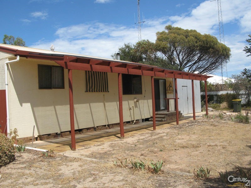 110 North Terrace, Moonta Bay SA 5558