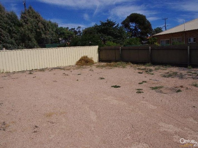 115 Bay Road, Moonta Bay SA 5558