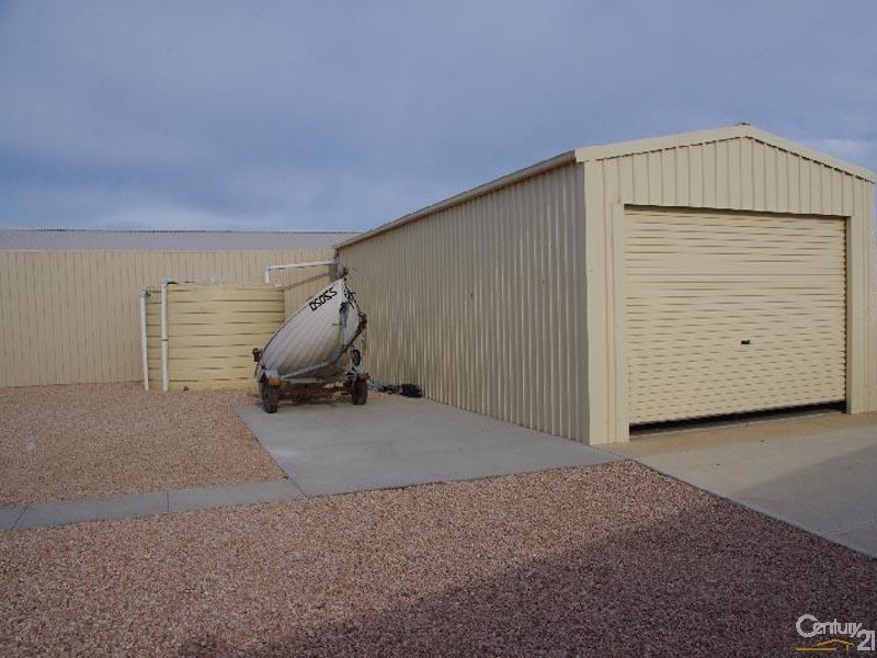 17 Chapman Road, Moonta Bay SA 5558