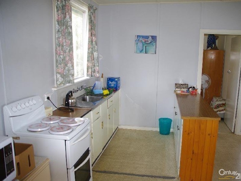 11 Cunliffe Street, Port Hughes SA 5558