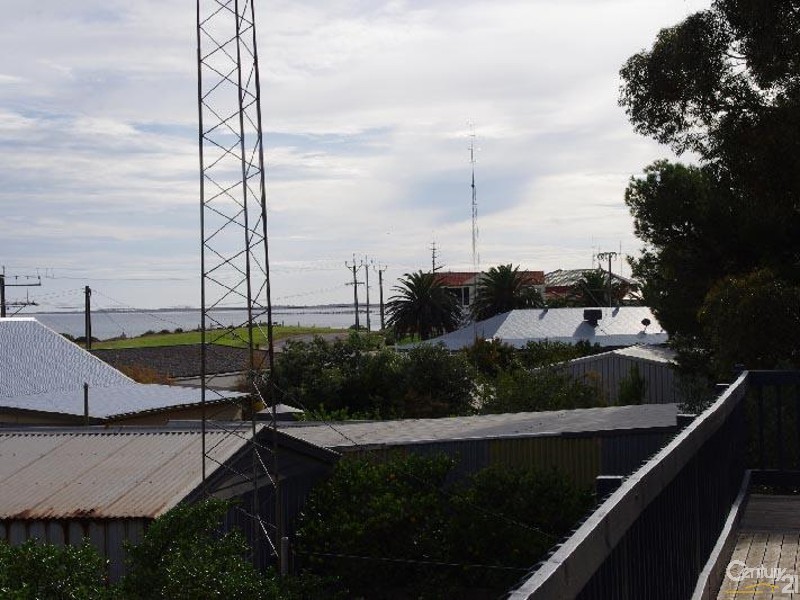 11 Cunliffe Street, Port Hughes SA 5558