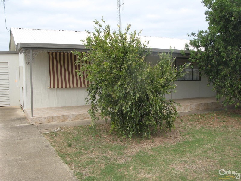 38 Monmouth Street, Moonta Bay SA 5558
