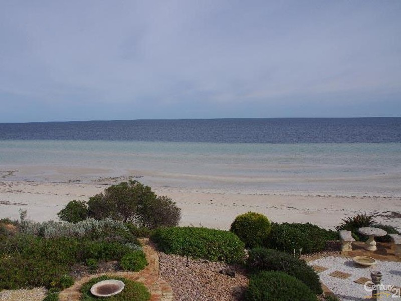 10 Kemp Place, Moonta Bay SA 5558