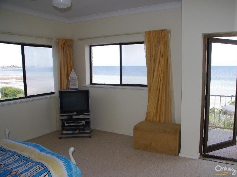 10 Kemp Place, Moonta Bay SA 5558