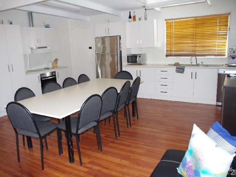 5 Olive Place, Moonta Bay SA 5558