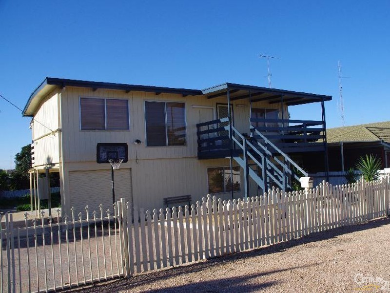 5 Olive Place, Moonta Bay SA 5558