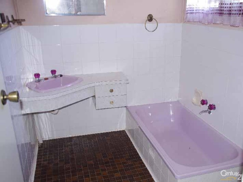 17 Bay Road, Moonta SA 5558