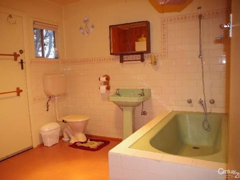 78 Coast Road, Moonta Bay SA 5558