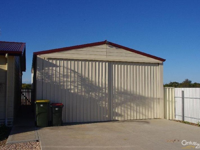10 Andrew Street, Moonta Bay SA 5558