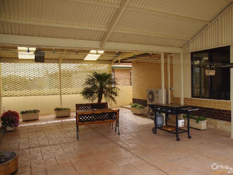 41 Bay Road, Moonta Bay SA 5558