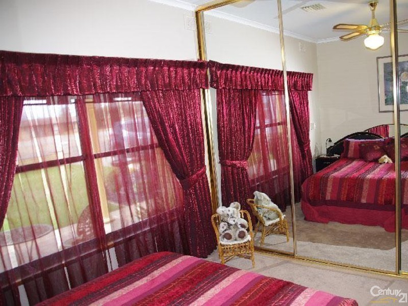 41 Bay Road, Moonta Bay SA 5558