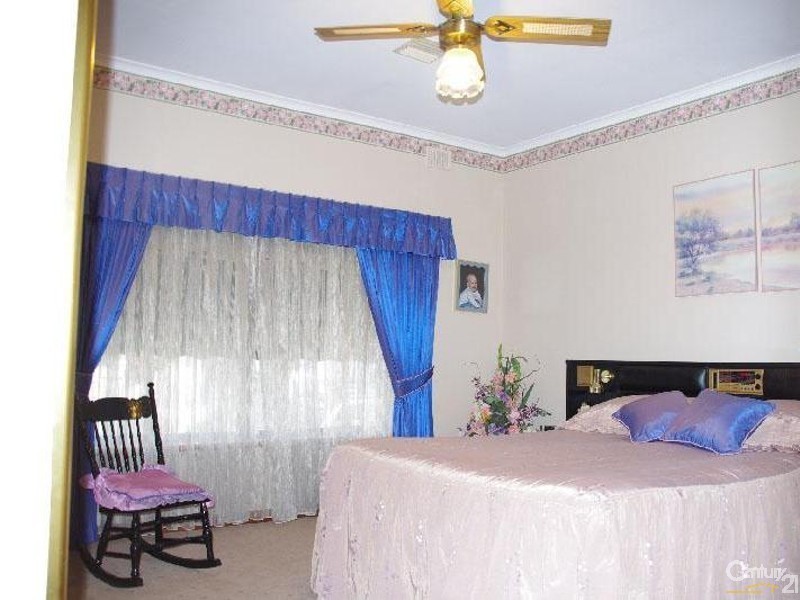 41 Bay Road, Moonta Bay SA 5558