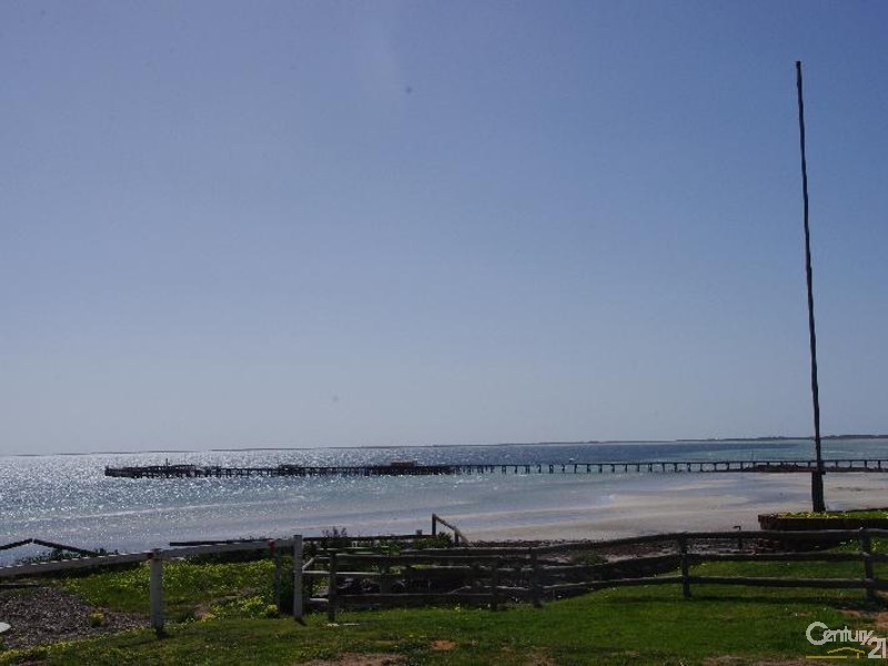 2 Herbert Street, Moonta Bay SA 5558