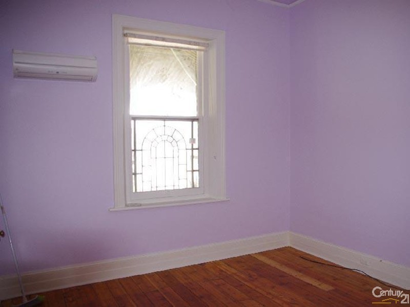 27 Robert Street, Moonta SA 5558