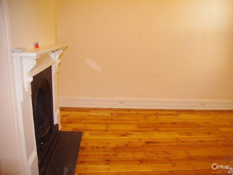 27 Robert Street, Moonta SA 5558