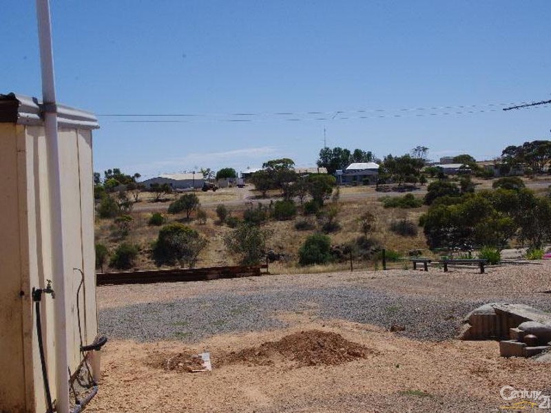 6 Broughton Terrace, Tickera SA 5555