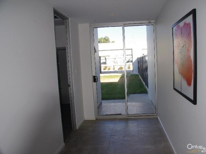 Unit 3 2 Marine Parade, Moonta Bay SA 5558