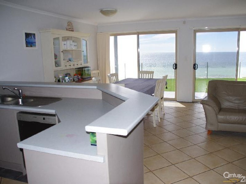 7 2-4 Gulf Street, Moonta Bay SA 5558